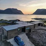 Σπίτι διακοπών Lyngvaer Fjord - Jacuzzi & Sauna - No 43 *