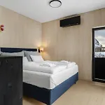 Lyngvaer Fjord - Jacuzzi & Sauna - No 43 *