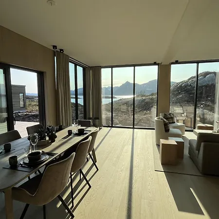 Lyngvær Fjord - Jacuzzi&sauna - No 43 Feriehus Kleppstad