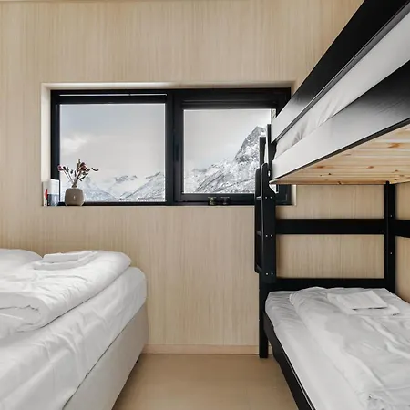 別荘 Lyngvaer Fjord - Jacuzzi & Sauna - No 43 *