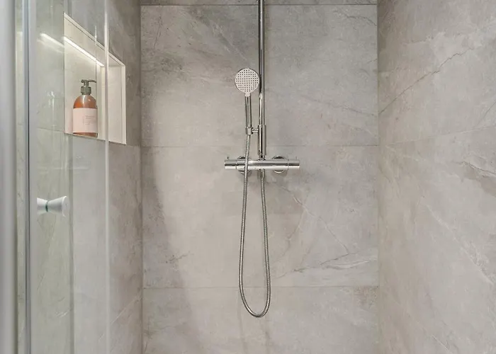 Lyngvaer Fjord - Jacuzzi & Sauna - No 43 *