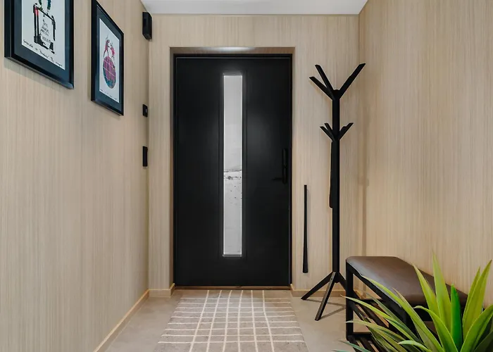 Lyngvaer Fjord - Jacuzzi & Sauna - No 43 Semesterbostad *